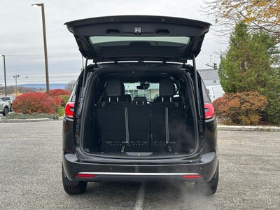 2026 Chrysler Pacifica PACIFICA SELECT AWD