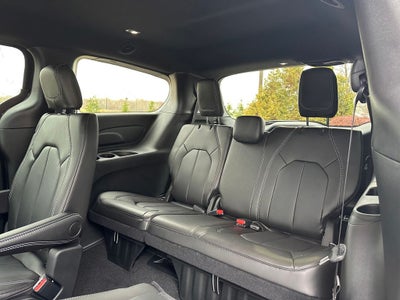 2026 Chrysler Pacifica PACIFICA SELECT AWD