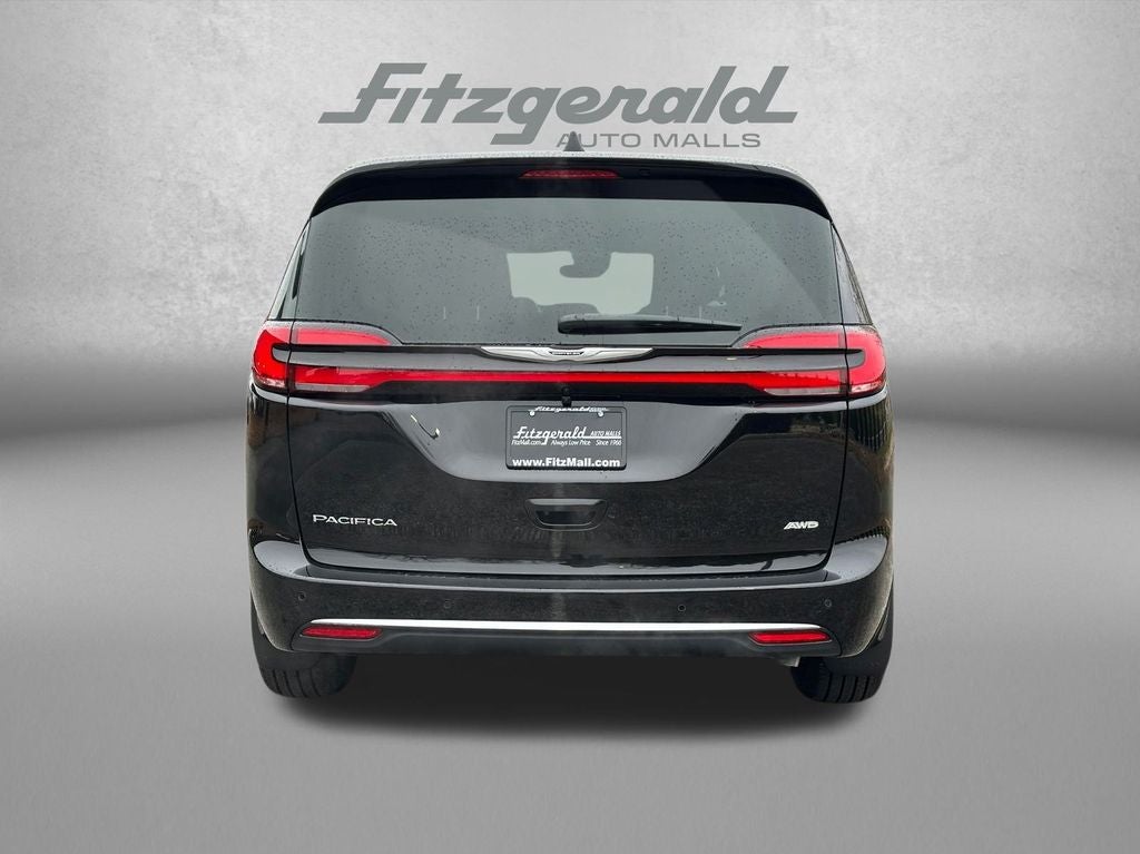 2026 Chrysler Pacifica PACIFICA SELECT AWD