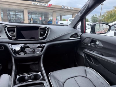 2027 Chrysler Pacifica PACIFICA LIMITED AWD