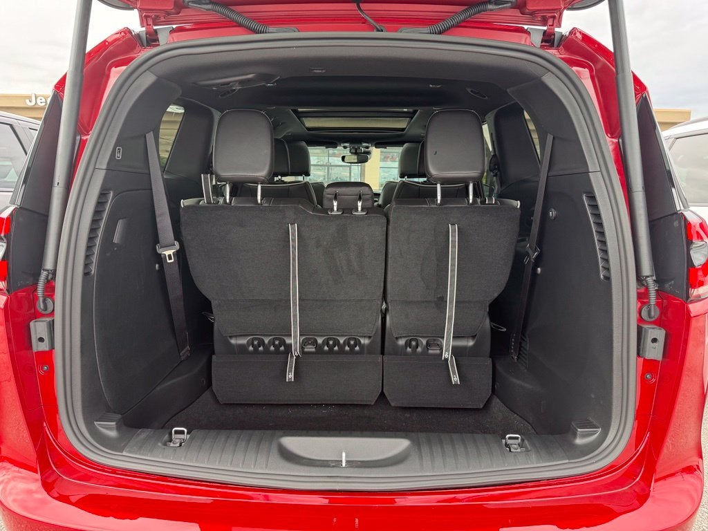 2027 Chrysler Pacifica PACIFICA LIMITED AWD