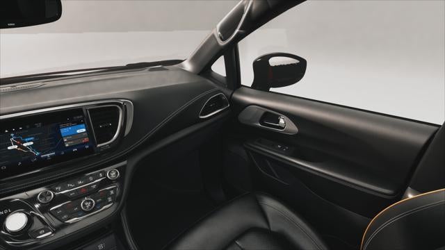 2027 Chrysler Pacifica PACIFICA LIMITED AWD