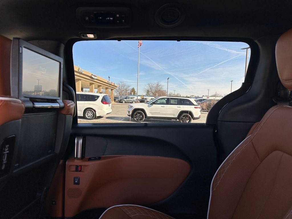 2026 Chrysler Pacifica PACIFICA PINNACLE AWD