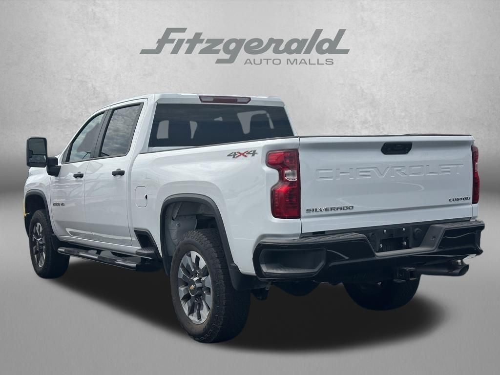 2025 Chevrolet Silverado 2500HD Custom