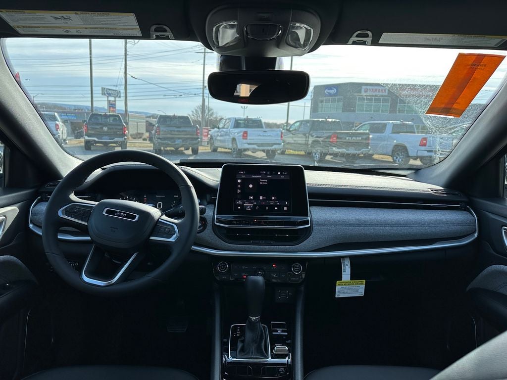 2026 Jeep Compass COMPASS LATITUDE 4X4