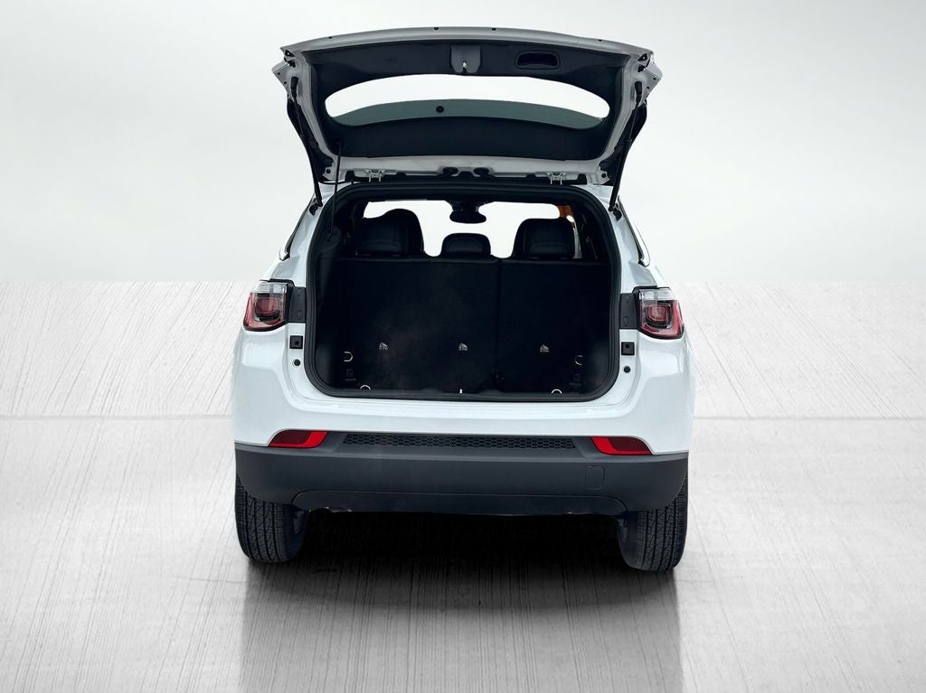 2026 Jeep Compass COMPASS LATITUDE 4X4