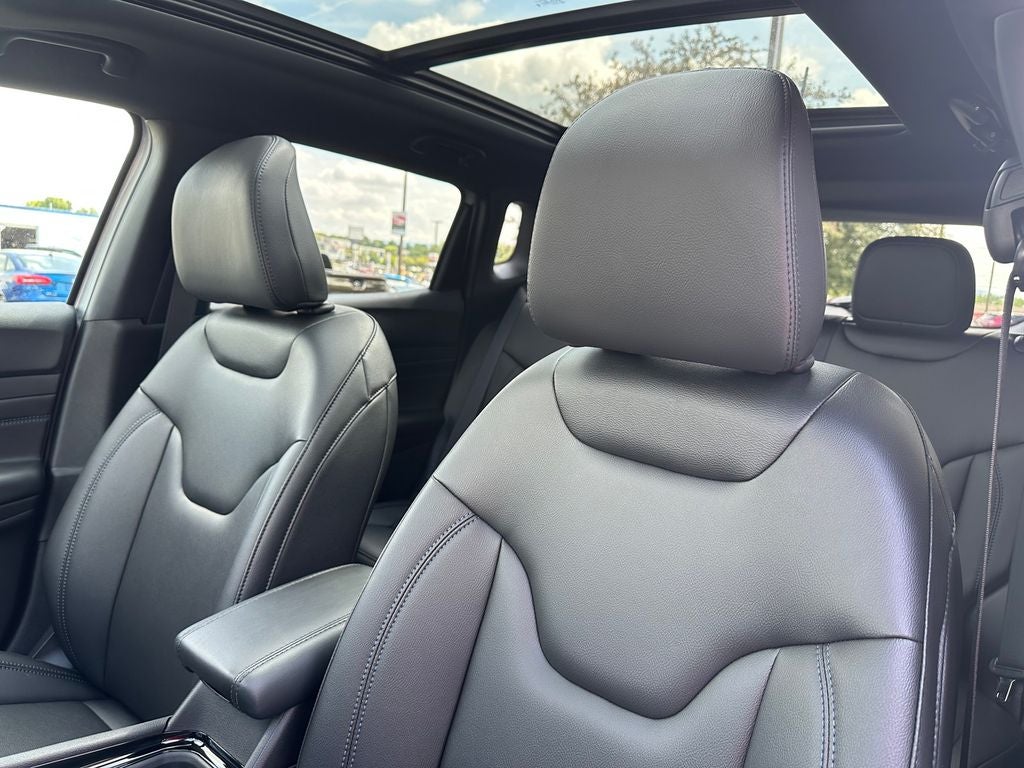 2025 Jeep Compass COMPASS LIMITED 4X4