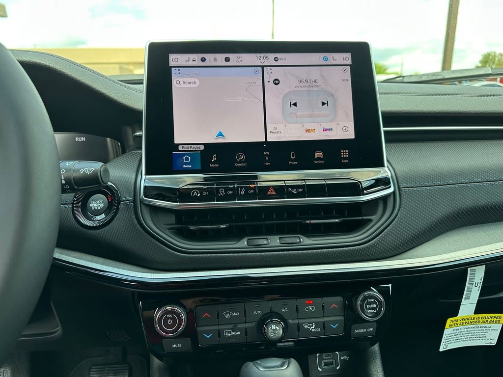 2025 Jeep Compass COMPASS LIMITED 4X4