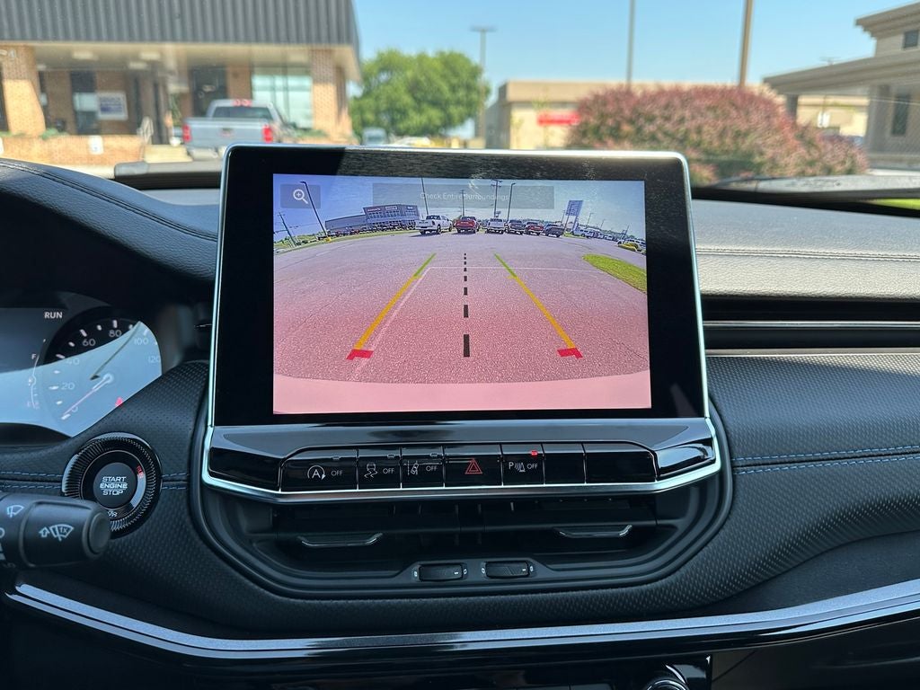 2025 Jeep Compass COMPASS LIMITED 4X4