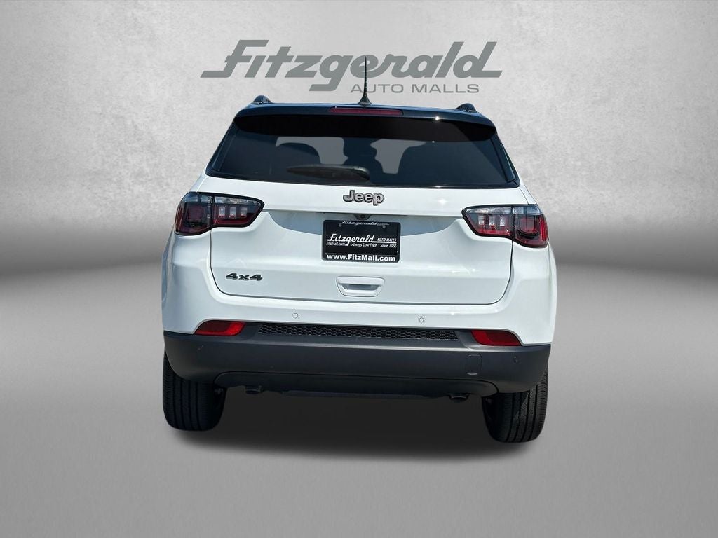 2025 Jeep Compass COMPASS LIMITED 4X4