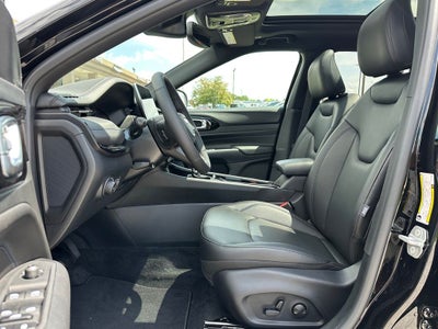 2025 Jeep Compass COMPASS LIMITED 4X4