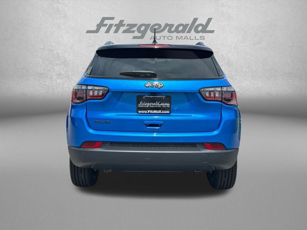 2025 Jeep Compass COMPASS LIMITED 4X4