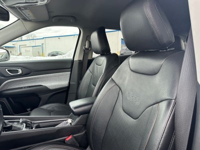 2022 Jeep Compass Latitude Lux 4x4