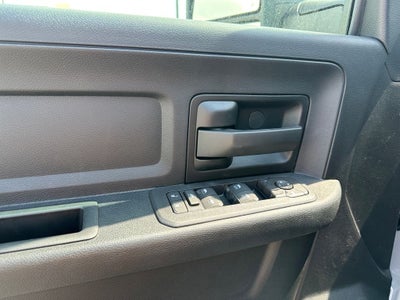 2026 RAM Ram 3500 RAM 3500 TRADESMAN CREW CAB 4X4 6'4' BOX
