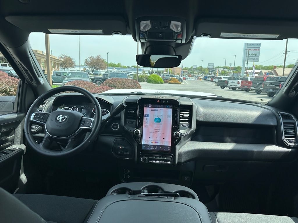 2026 RAM Ram 2500 RAM 2500 BLACK EXPRESS CREW CAB 4X4 6'4' BOX