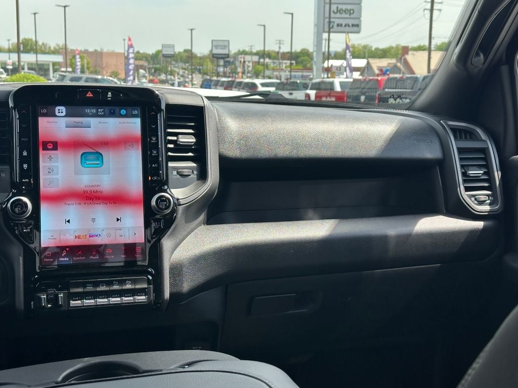 2026 RAM Ram 2500 RAM 2500 BLACK EXPRESS CREW CAB 4X4 6'4' BOX