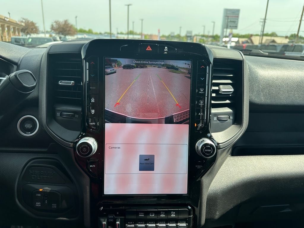 2026 RAM Ram 2500 RAM 2500 BLACK EXPRESS CREW CAB 4X4 6'4' BOX