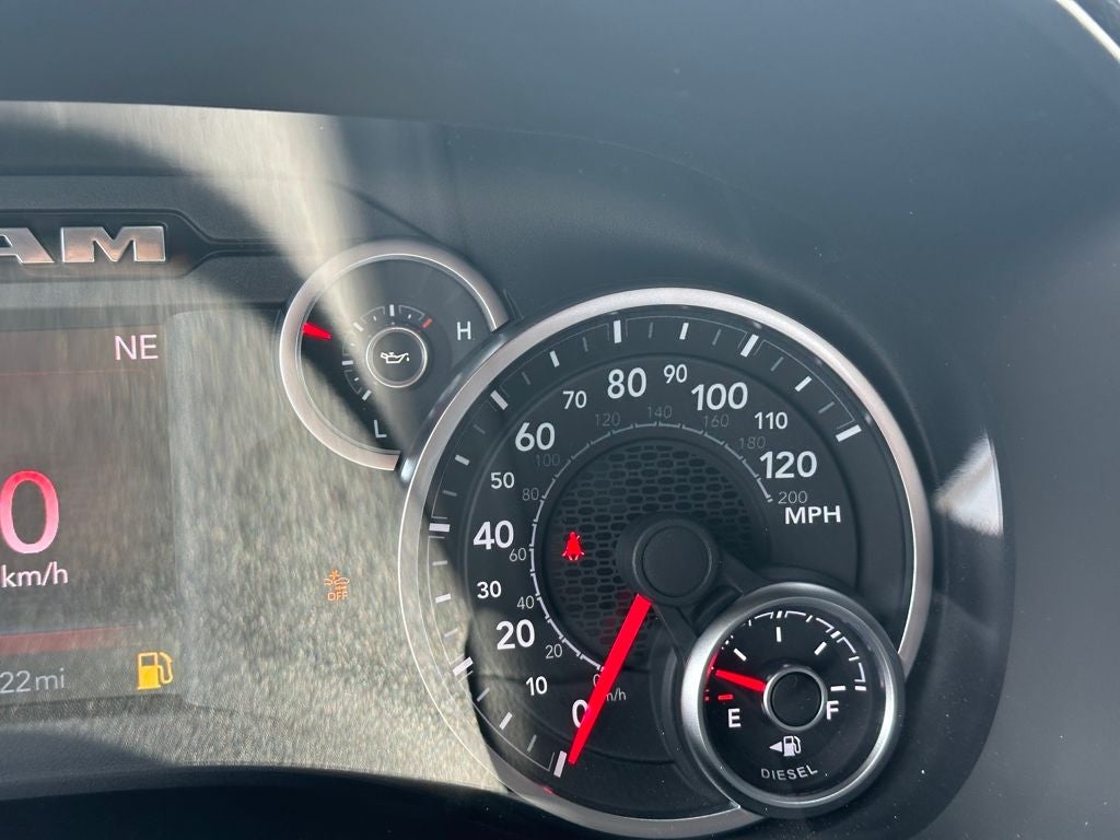 2026 RAM Ram 2500 RAM 2500 BLACK EXPRESS CREW CAB 4X4 6'4' BOX