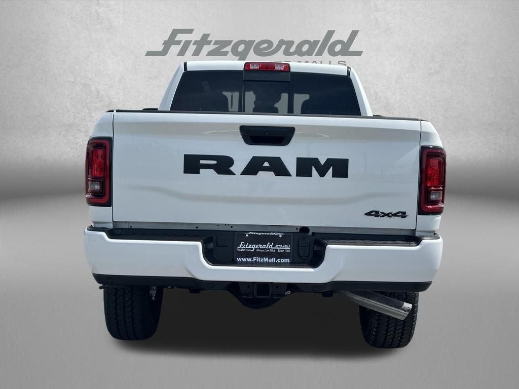 2026 RAM Ram 2500 RAM 2500 BLACK EXPRESS CREW CAB 4X4 6'4' BOX