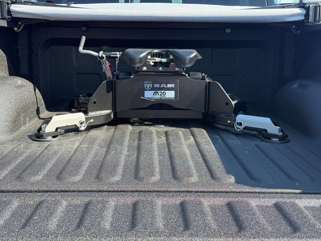 2027 RAM Ram 2500 RAM 2500 LIMITED MEGA CAB 4X4 6'4' BOX