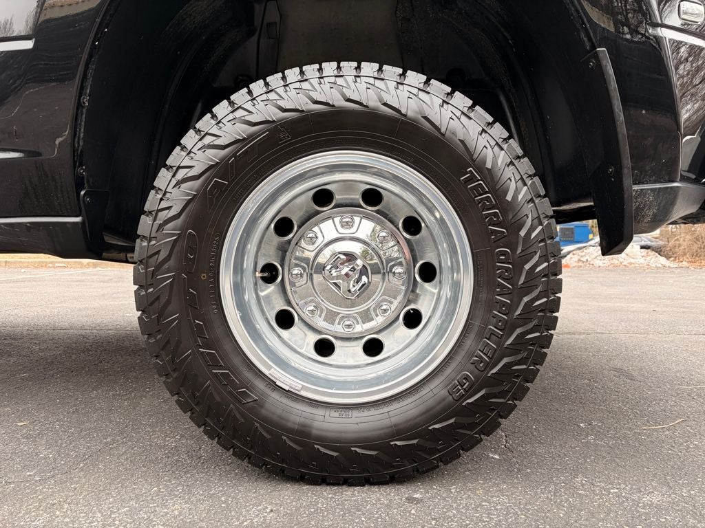 2024 RAM 3500 Laramie Crew Cab 4x4 8' Box