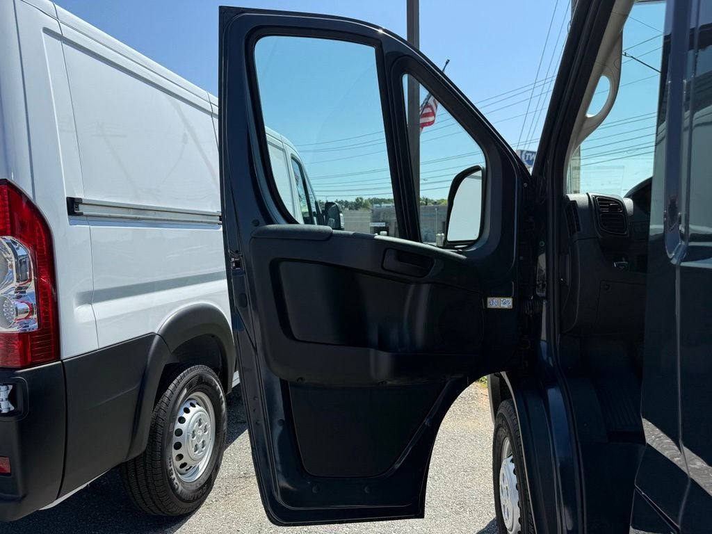 2026 RAM ProMaster 2500 RAM PROMASTER 2500 TRADESMAN CARGO VAN LOW ROOF 136' WB