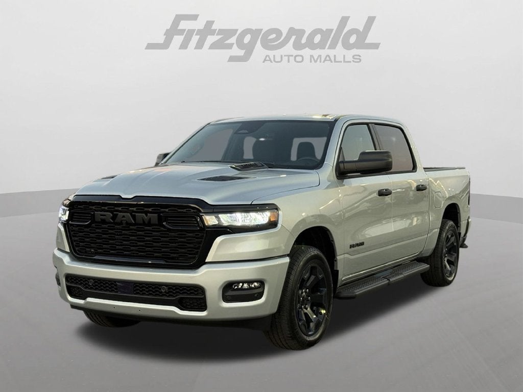 2027 RAM Ram 1500 RAM 1500 EXPRESS CREW CAB 4X4 5'7' BOX