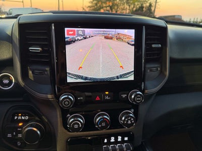 2027 RAM Ram 1500 RAM 1500 EXPRESS CREW CAB 4X4 5'7' BOX