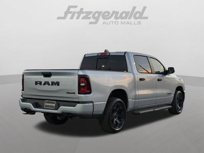 2027 RAM Ram 1500 RAM 1500 EXPRESS CREW CAB 4X4 5'7' BOX