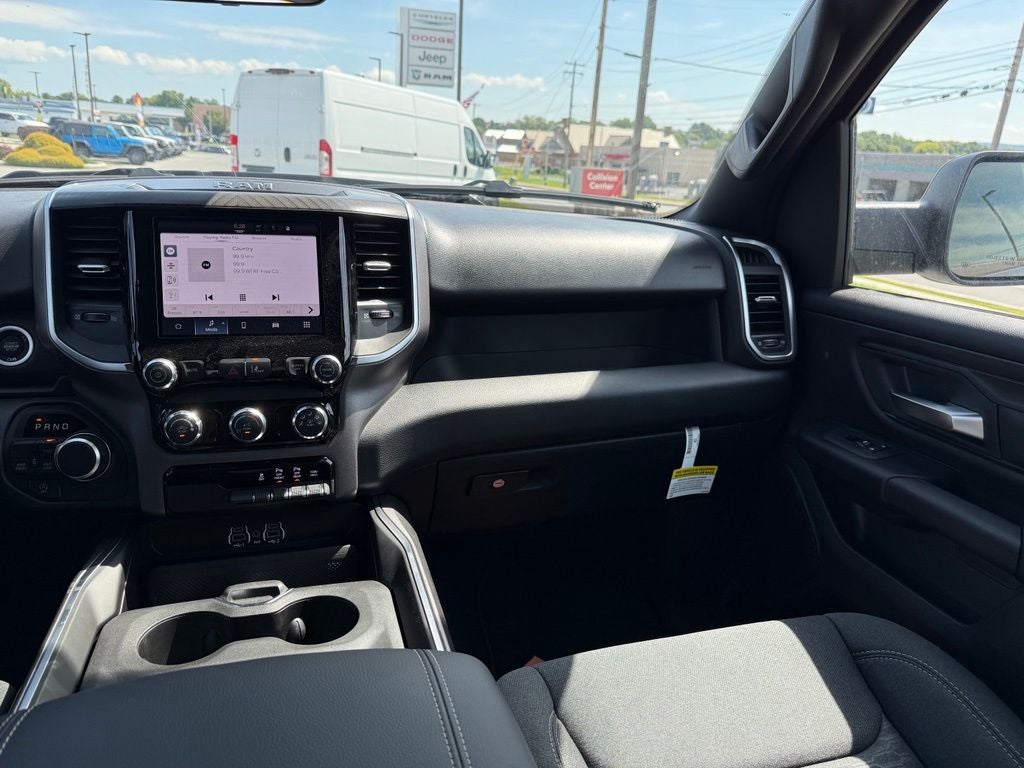 2026 RAM 1500 Express Crew Cab 4x4 5'7' Box