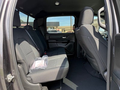 2026 RAM 1500 Express Crew Cab 4x4 5'7' Box