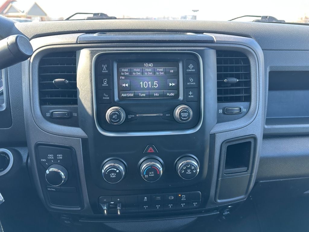 2018 RAM 2500 Tradesman Crew Cab 4x4 6'4' Box