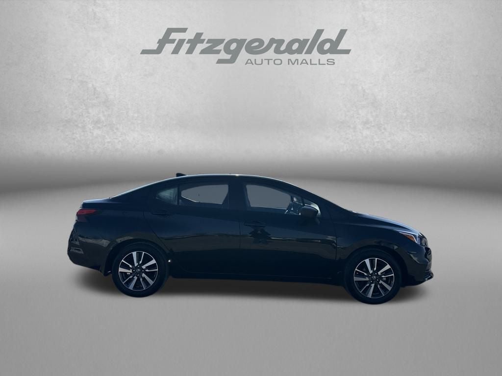 2022 Nissan Versa 1.6 SV