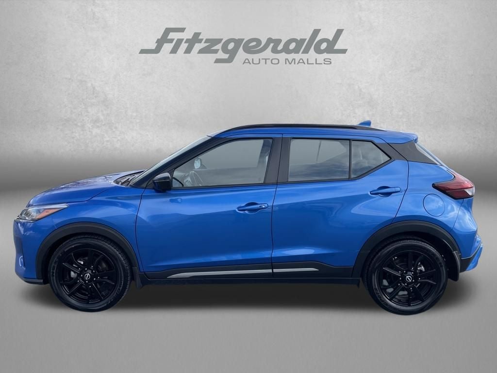 2023 Nissan Kicks SR