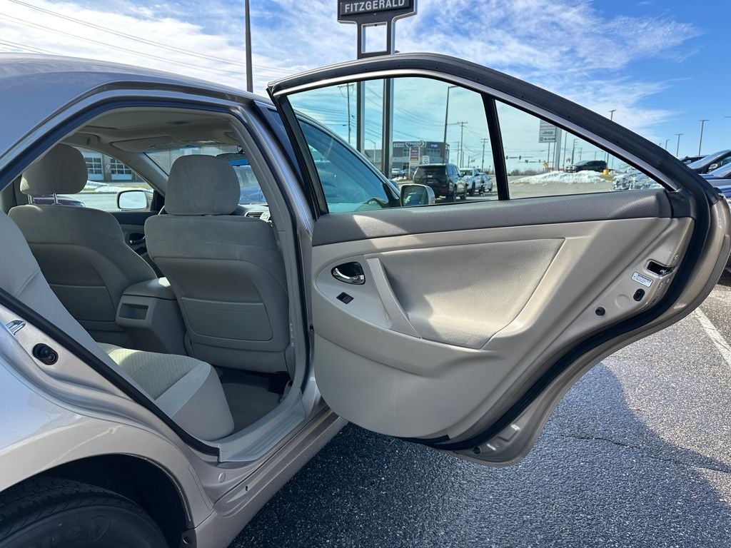 2009 Toyota Camry LE