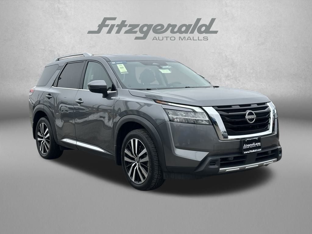 2023 Nissan Pathfinder Platinum