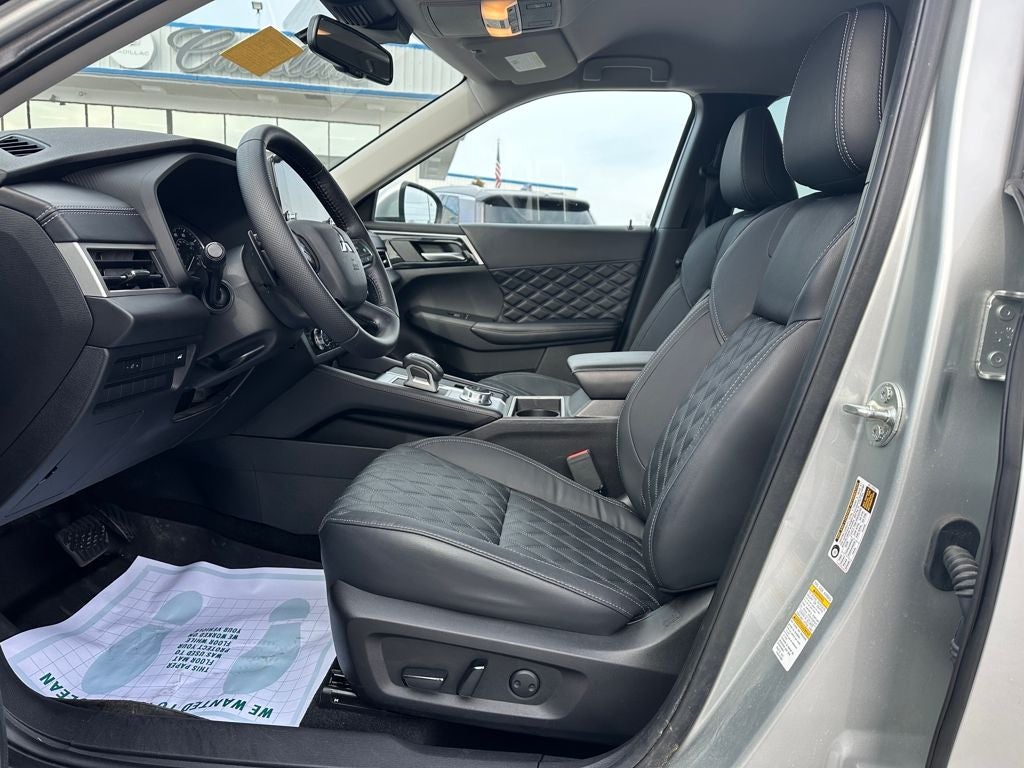 2022 Mitsubishi Outlander SEL 2.5 2WD