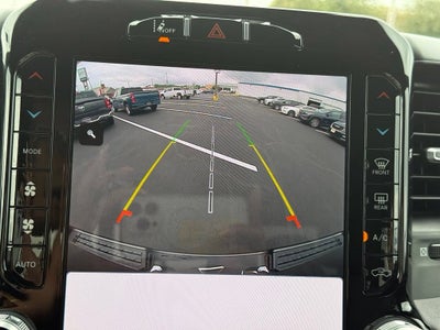 2024 RAM 1500 Big Horn Crew Cab 4x4 5'7" Box