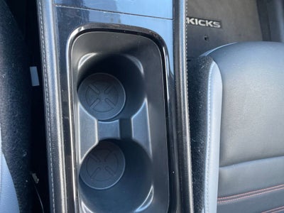 2023 Nissan Kicks SR Xtronic CVT