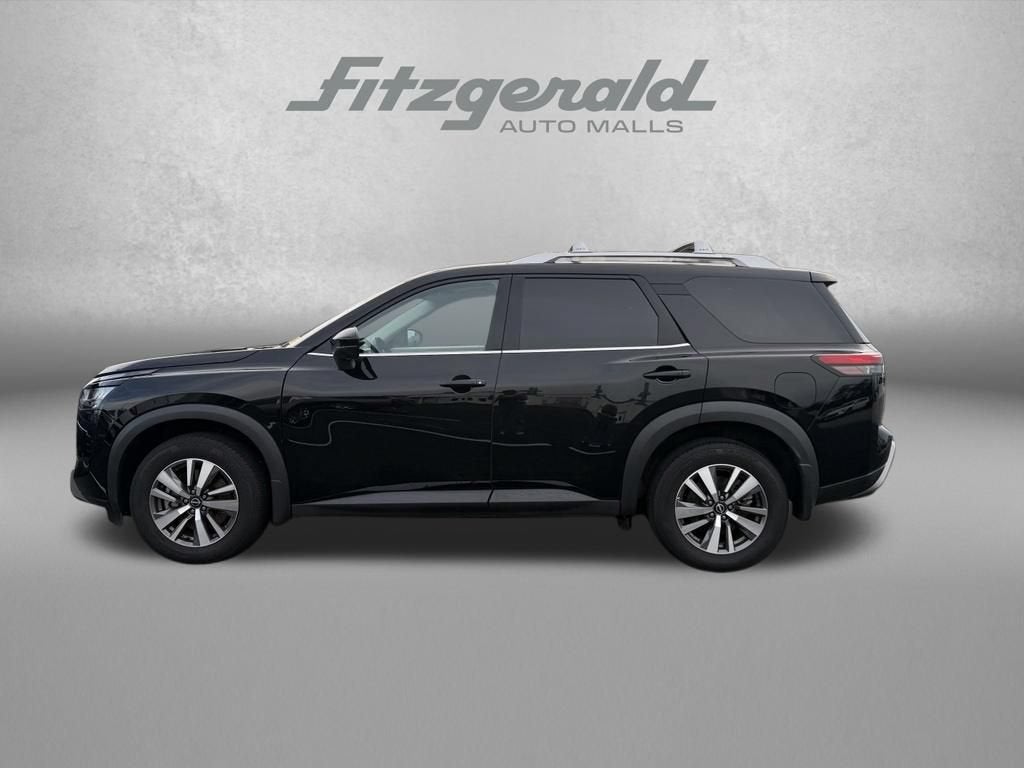 2024 Nissan Pathfinder SL 4WD