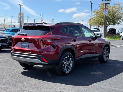 2025 Chevrolet Trax LT