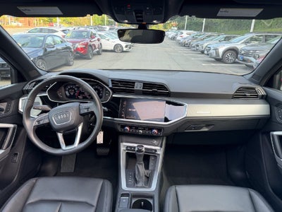 2025 Audi Q3 Premium 45 TFSI S line quattro Tiptronic