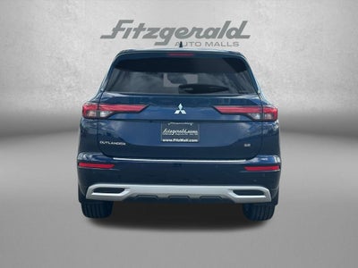 2022 Mitsubishi Outlander SE
