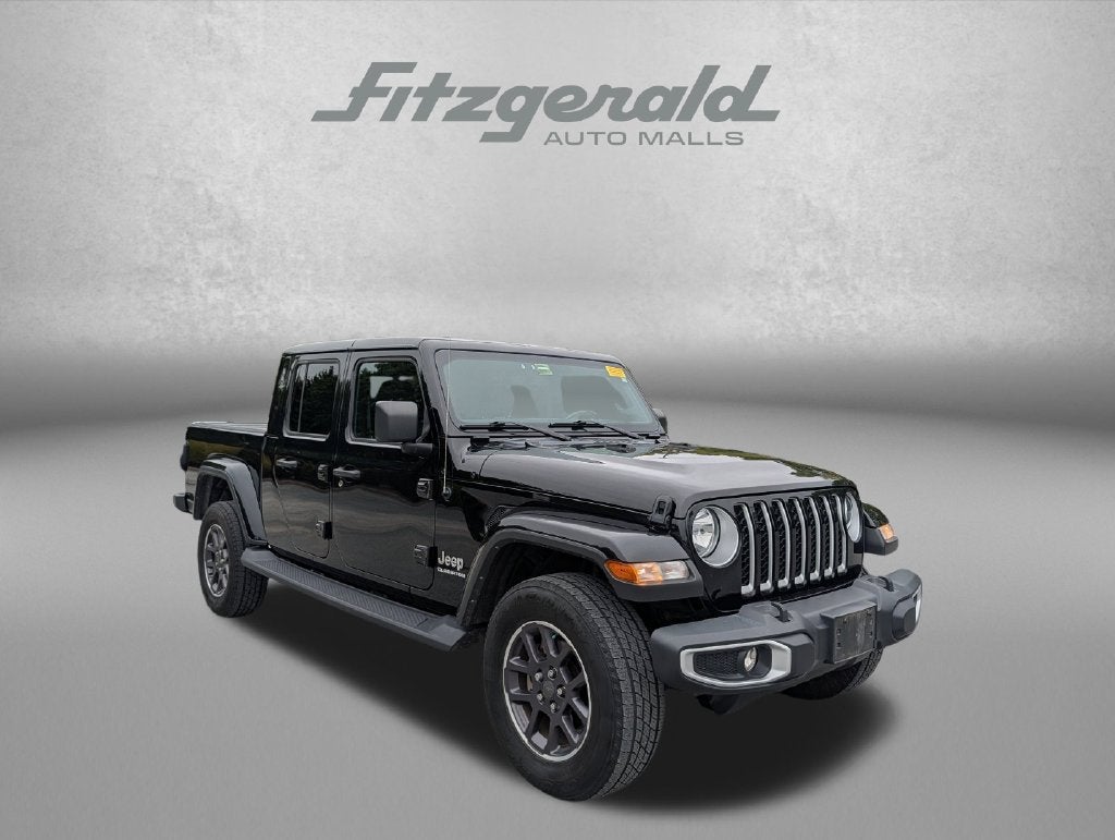 2022 Jeep GLADIATOR Base