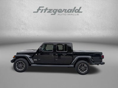 2022 Jeep GLADIATOR Base