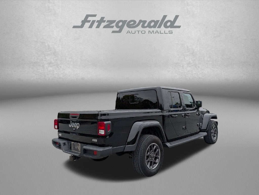 2022 Jeep GLADIATOR Base