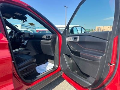 2022 Ford Explorer ST-Line
