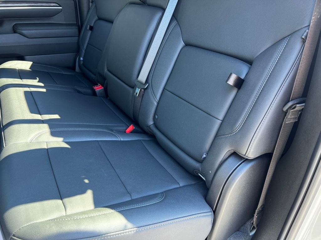 2025 Chevrolet Silverado 3500 HD LTZ