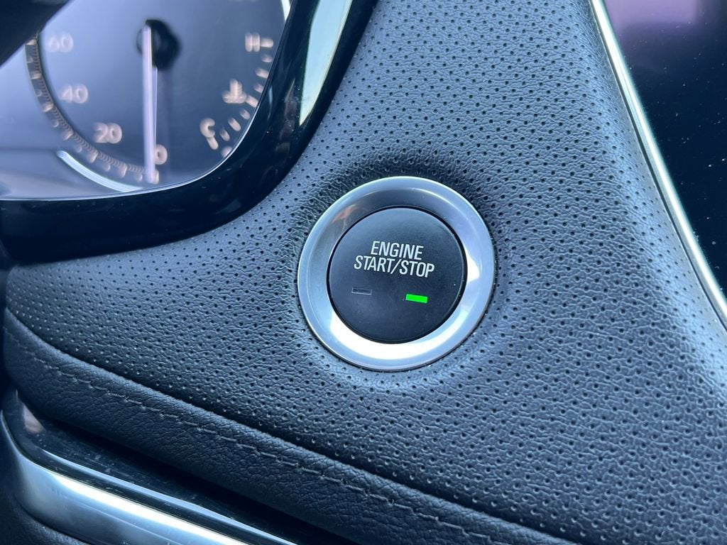 2020 Cadillac XT5 Premium Luxury