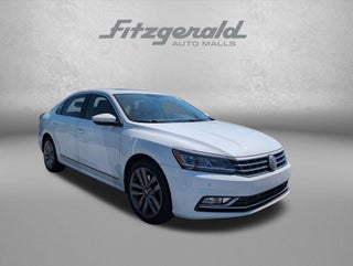2017 Volkswagen Passat 1.8T SE w/Technology